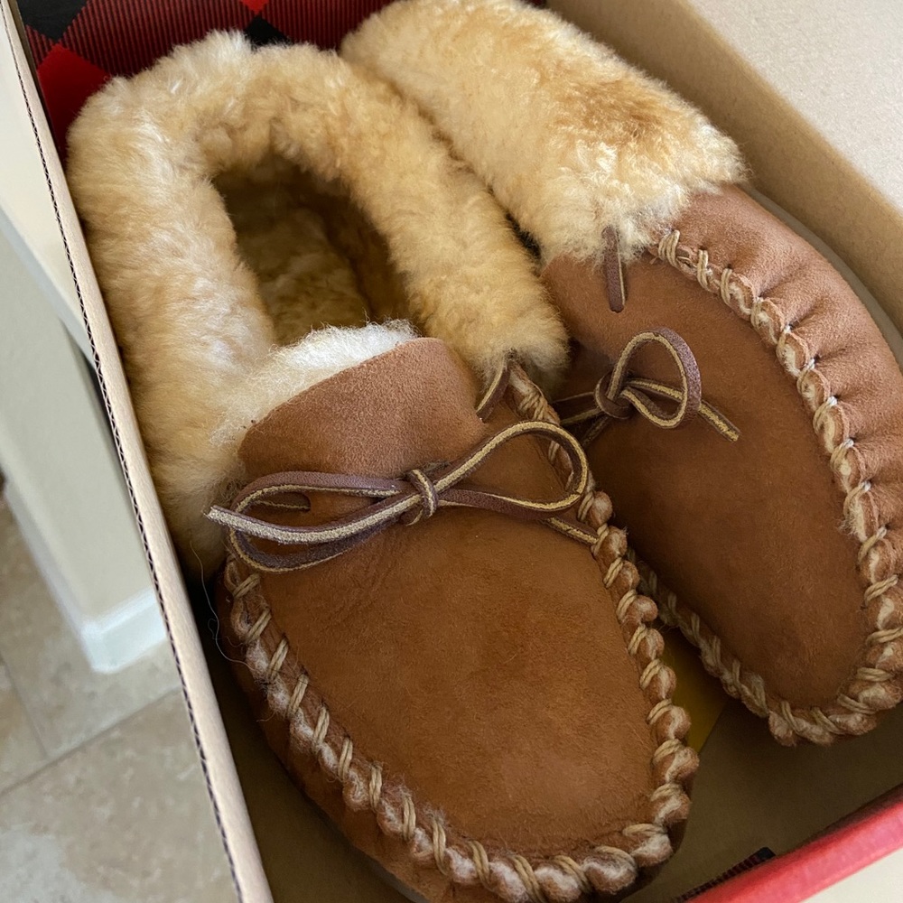 Women's Wicked Good Moccasins